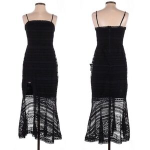 Lulu’s Black Lace Midi Dress